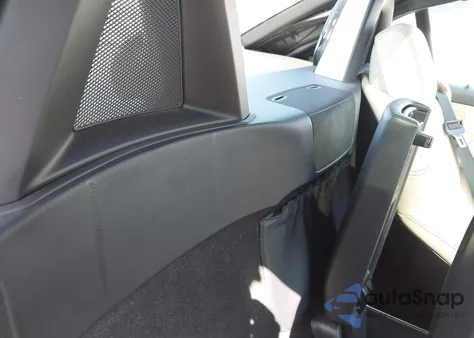 2014 Mercedes-Benz Slk 250 z USA, uszkodzony, nr VIN WDDPK4HA0EF087583